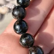 Asztrofillit 10 mm-es karkötő
