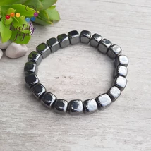 Hematit 8 mm-es gömbölyített kocka ásvány karkötő