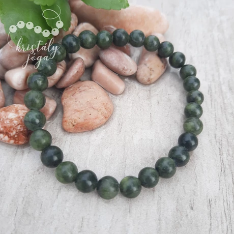 Kanadai jáde 6 mm-es ásvány karkötő